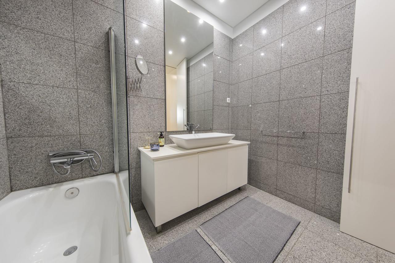 Downtown 2bedroom Wonder * Lisboa