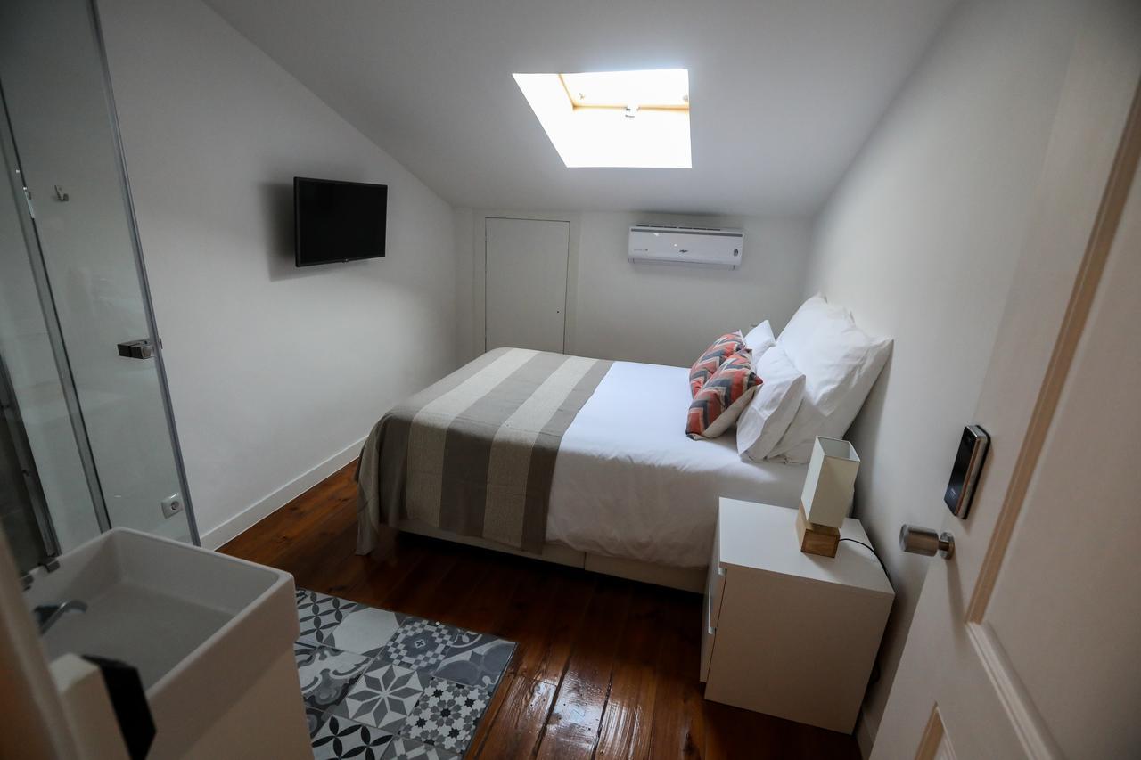 Alojamento de Acomodação e Pequeno-almoço The Saints Suites Lisboa