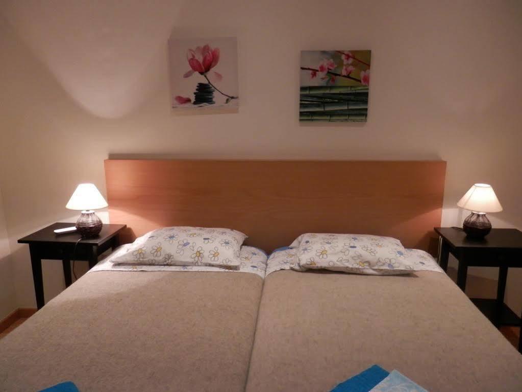 Cozy In Center