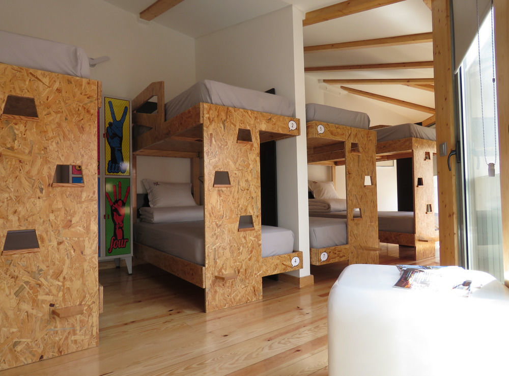 Pensión House Petit Lusa 2*