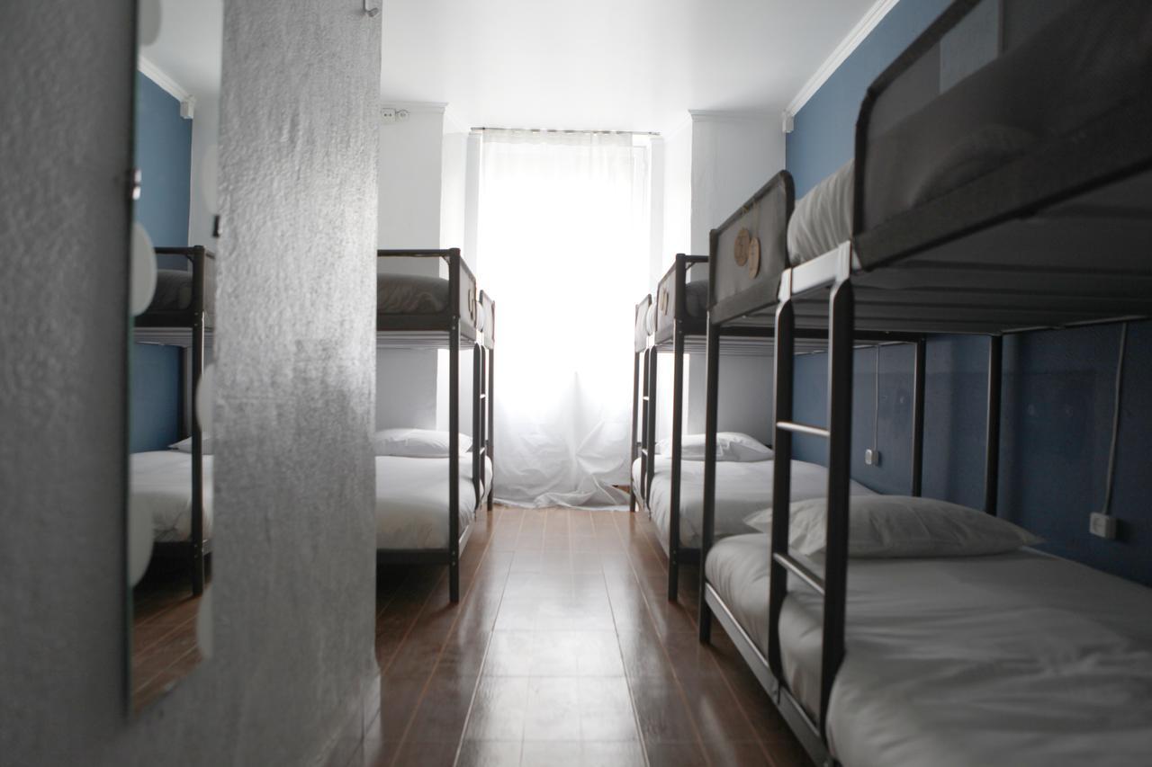 Hostal Avenida *