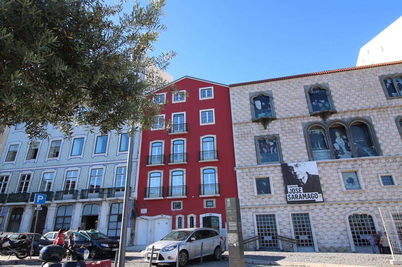 Riverside Alfama Hotel