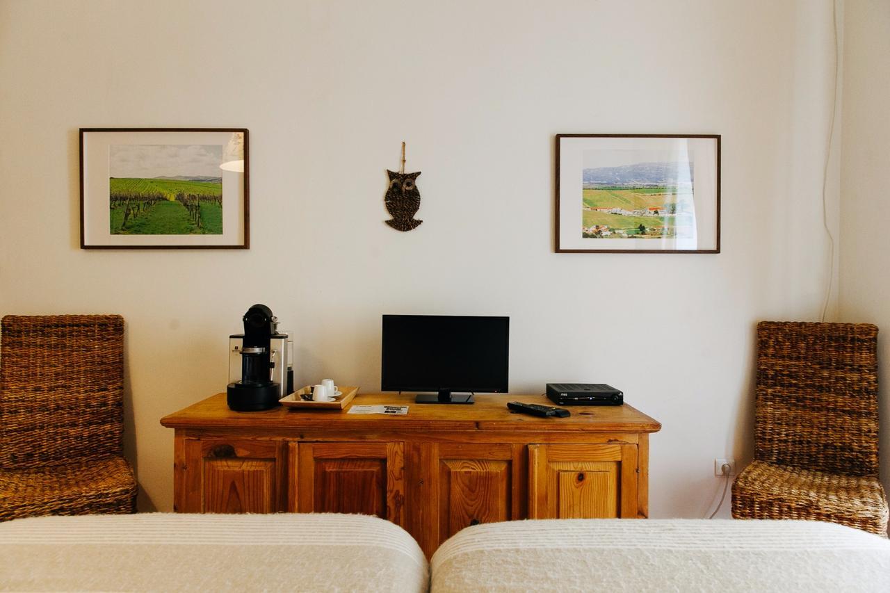 Hostal G&b - And Wines *