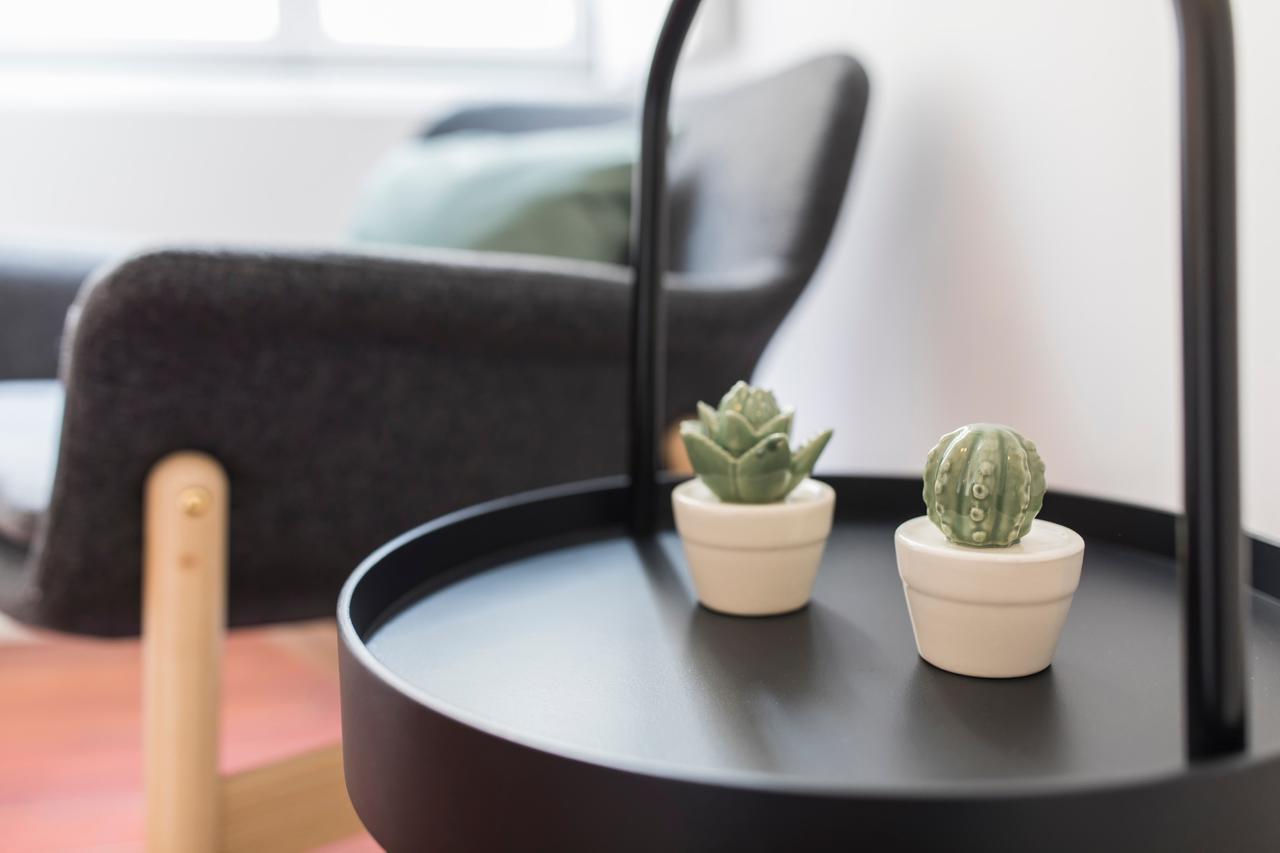 Apartamento Lovelystay - Bica Patio Duplex Lisboa