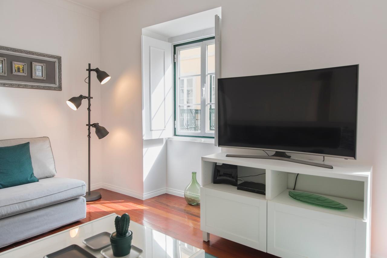 Lovelystay - Bica Patio Duplex *