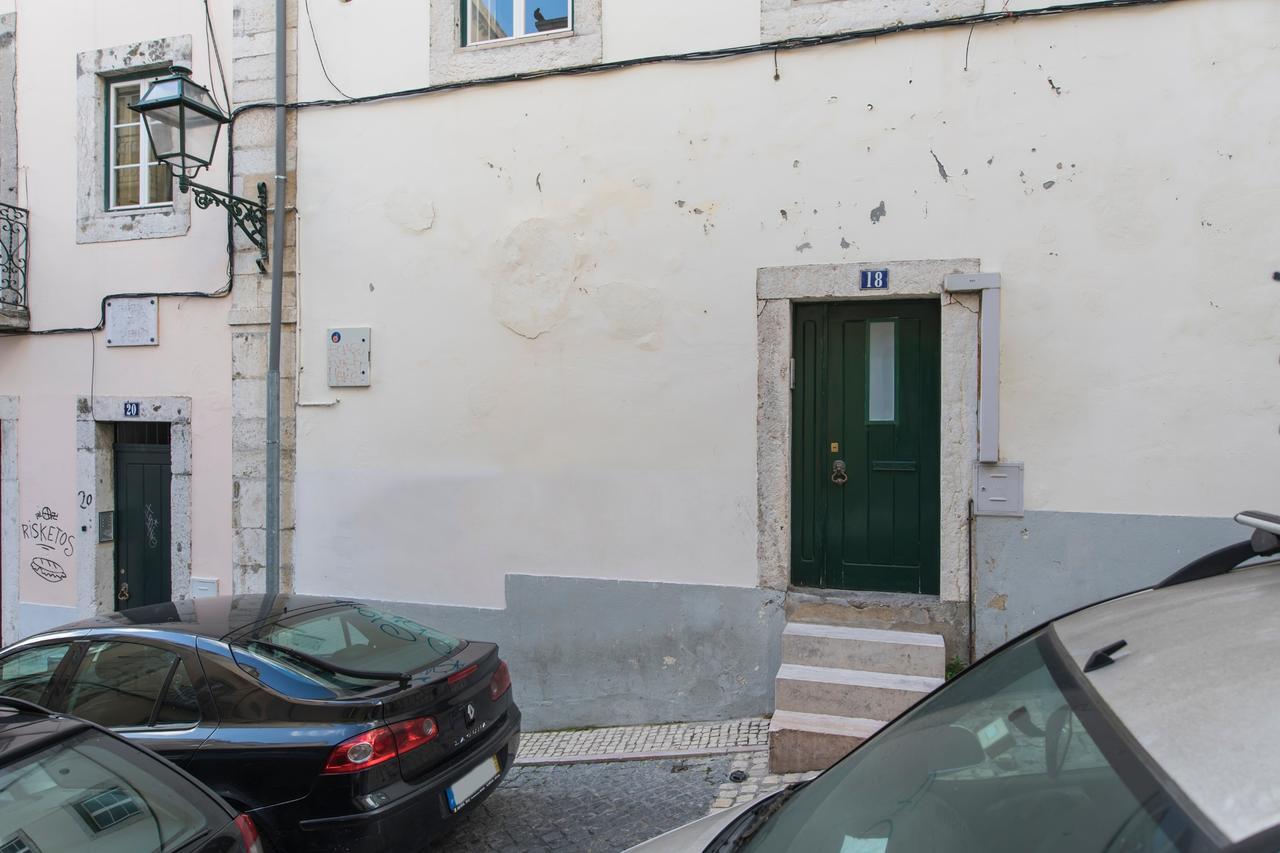 Lovelystay - Bica Patio Duplex Apartamento *