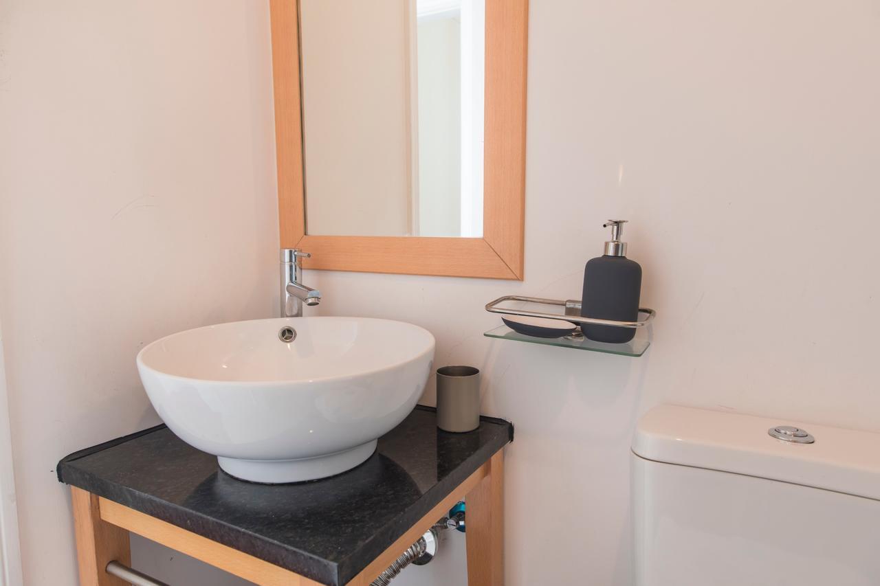 Lovelystay - Bica Patio Duplex Apartamento