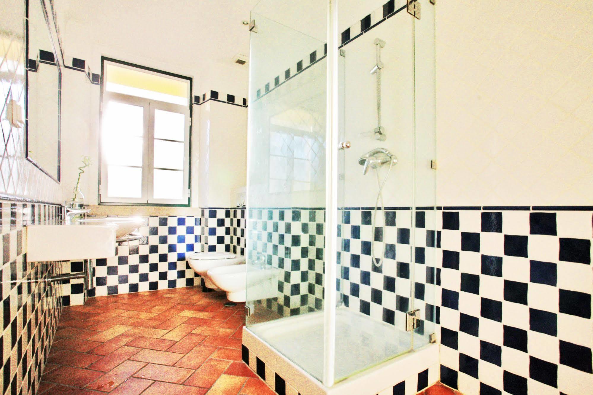Heart Hostal