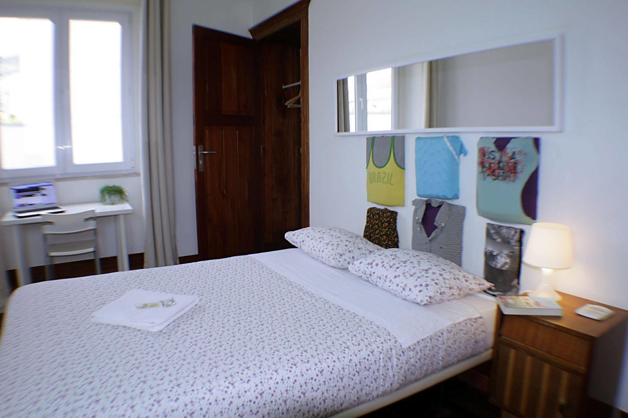 Sunset Destination Hostal Lisboa