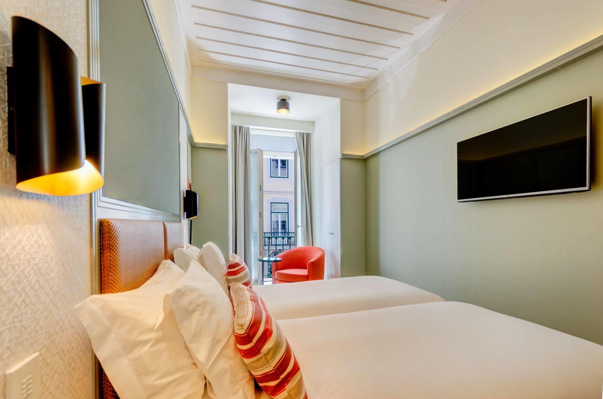 Hotel Vincci Baixa 4*