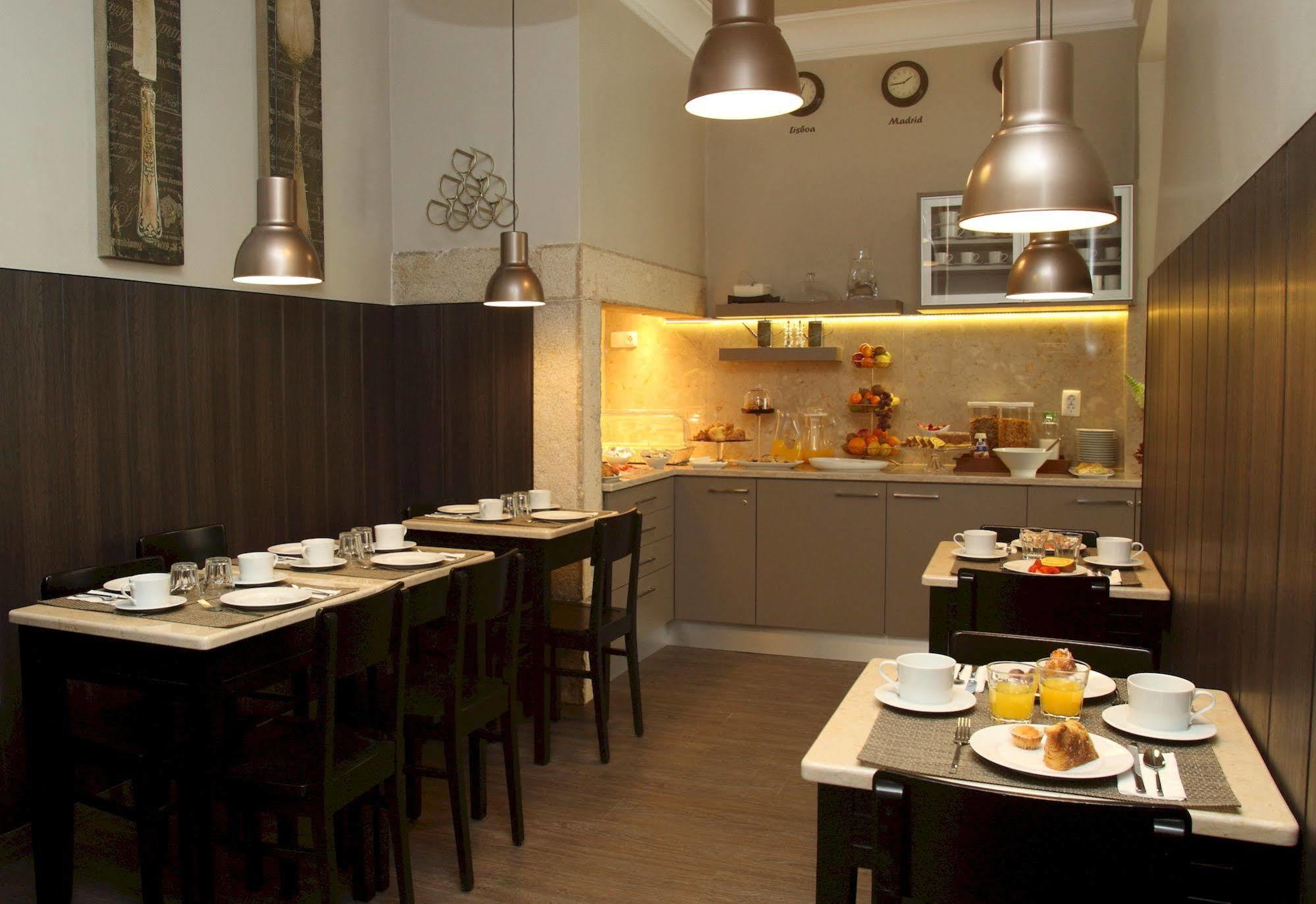 Bed and breakfast Castilho House Cais 3*
