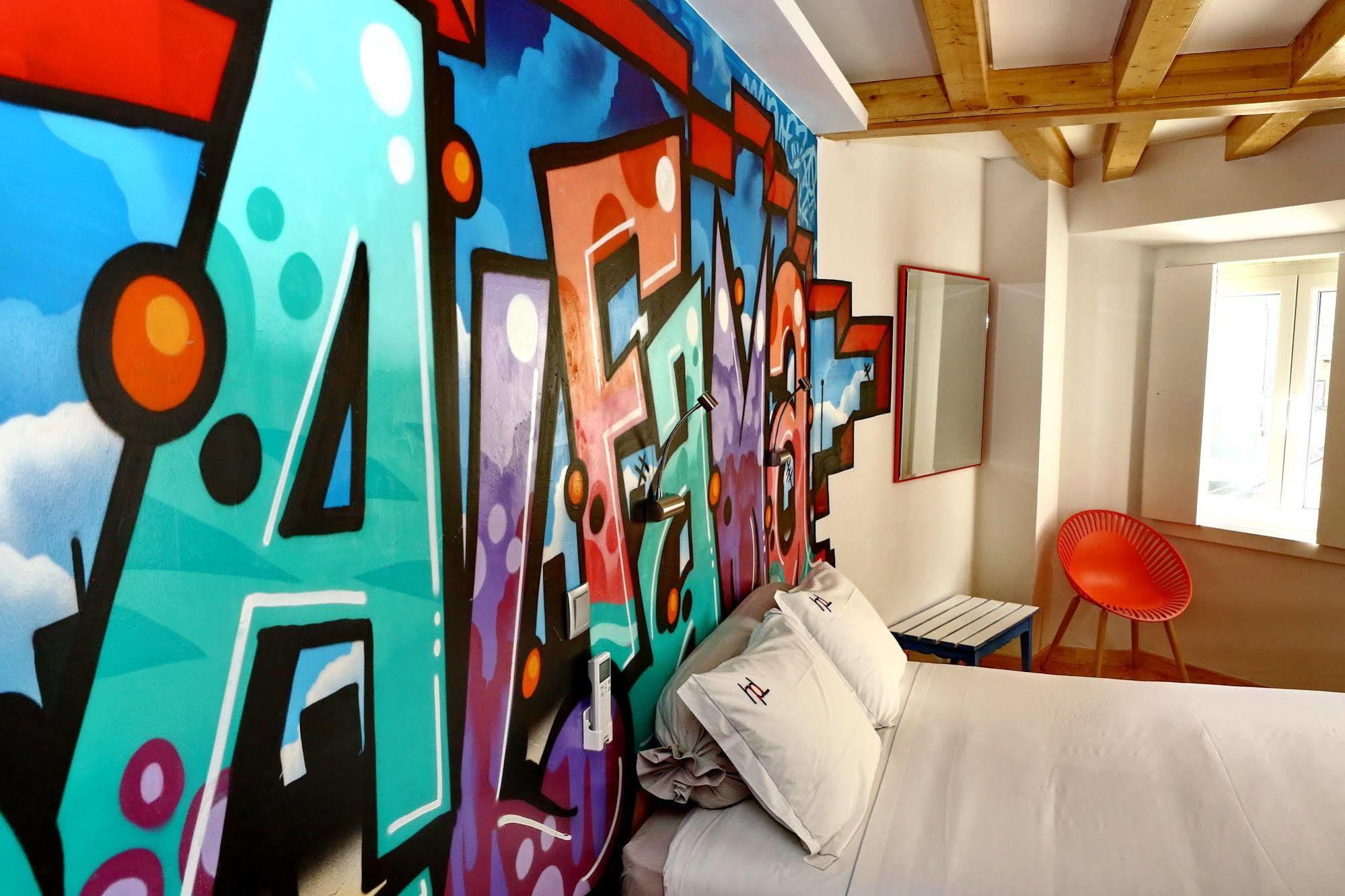 Pensión House Petit Lusa 2*