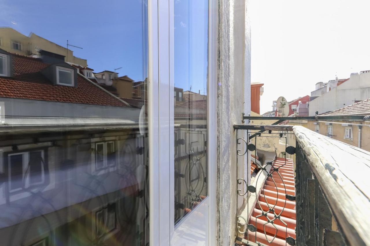 Chiado Views By Homing Apartamento