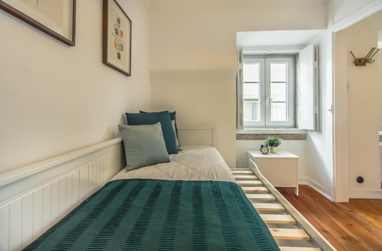 Unique And Stylish Flat In Historic *