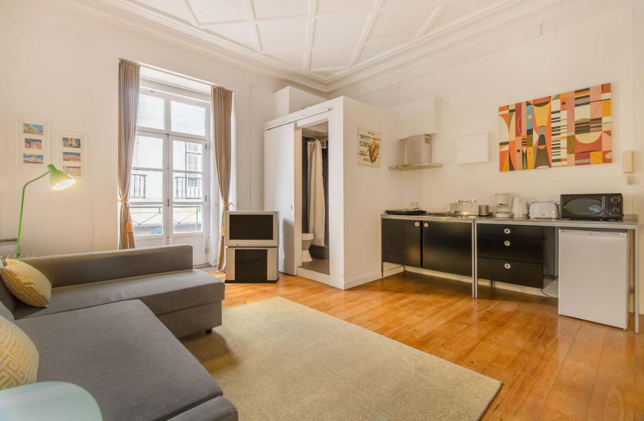 Chiado Balcony Apartment *