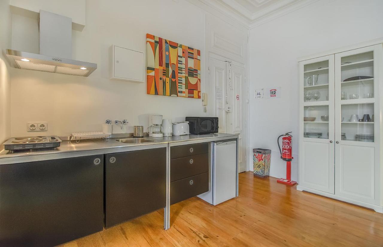 Chiado Balcony Apartment