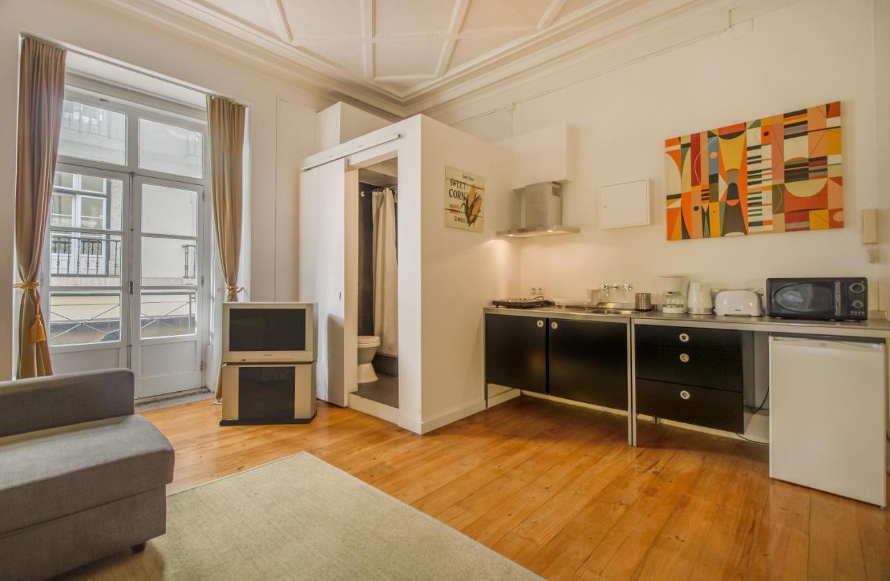 Chiado Balcony Apartment *