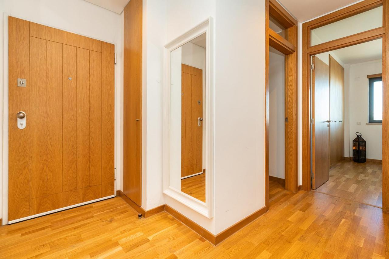 Modern 2 Bedroom With Balcony And Amazing Views * Lisboa