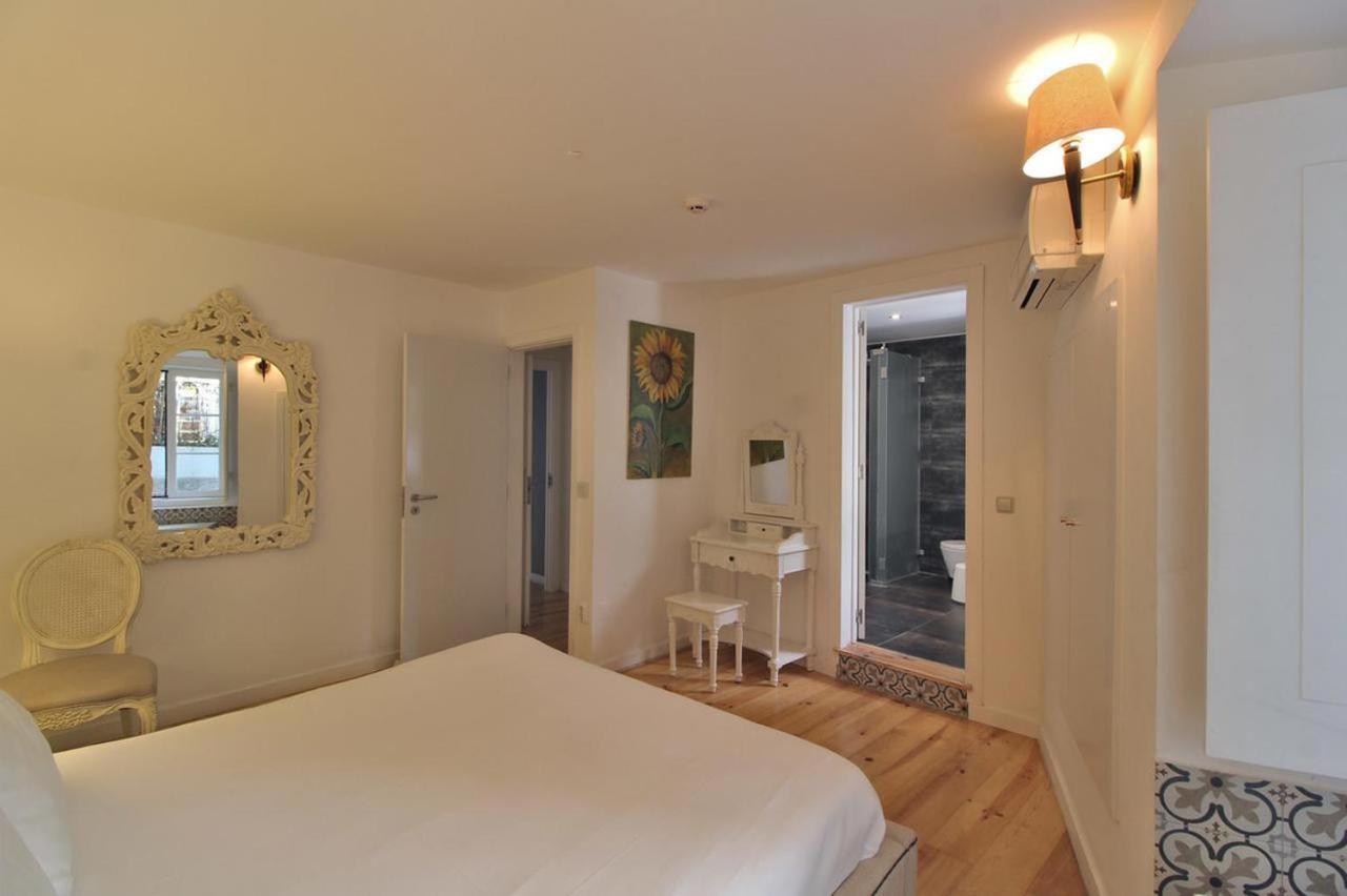 Leaseboa Suites Pensión *