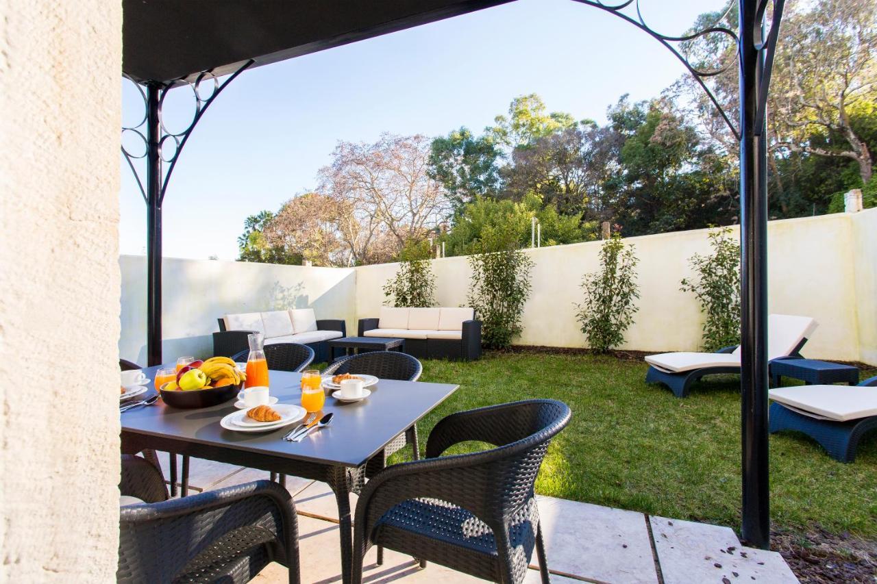 Apartment Joivy Stunning 2br With Garden, By The Avenida Subway And Botanical Garden Of Lisbon
