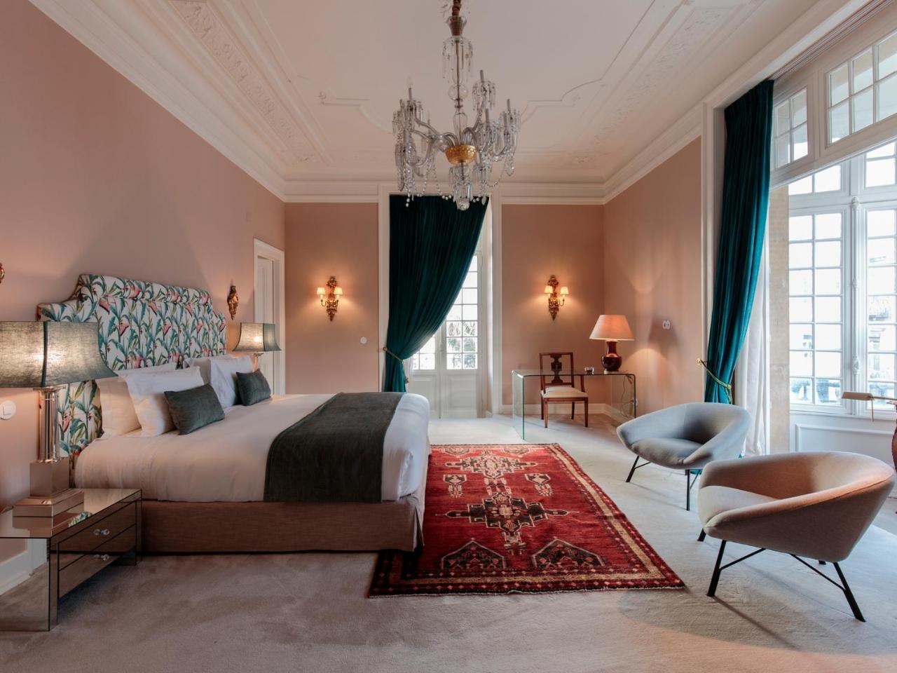 Pensión Dear - Valmor Palace 4*