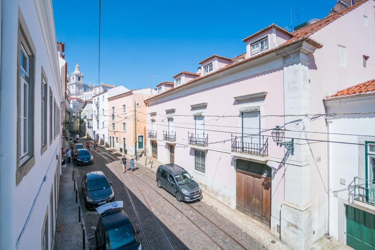 Alfama Luxury Lofts Apartahotel 4*