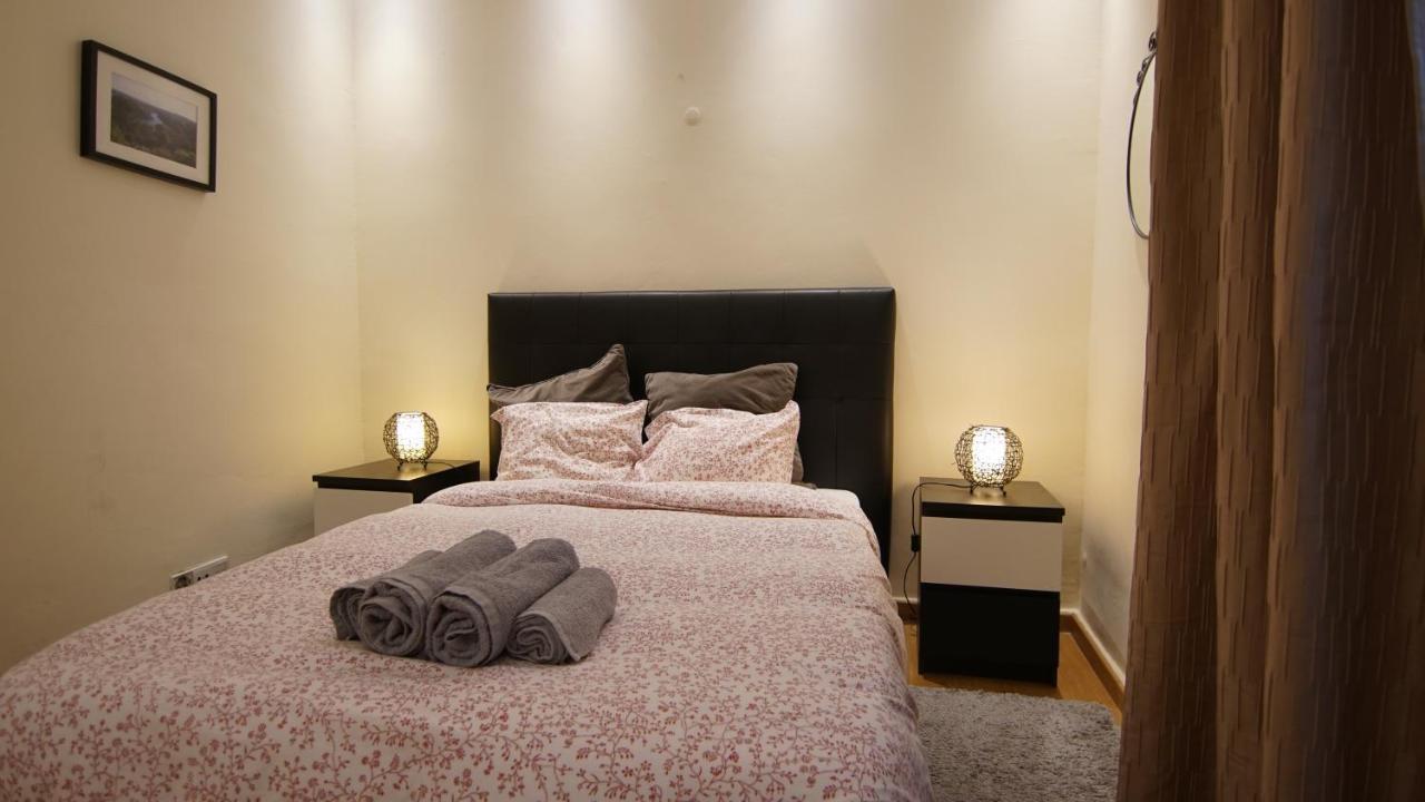 Cozy In Center Apartment Lisbon