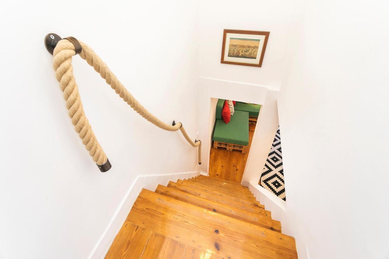 Cosy Alfama Hideout - With Rooftop Terrace Apartamento Lisboa