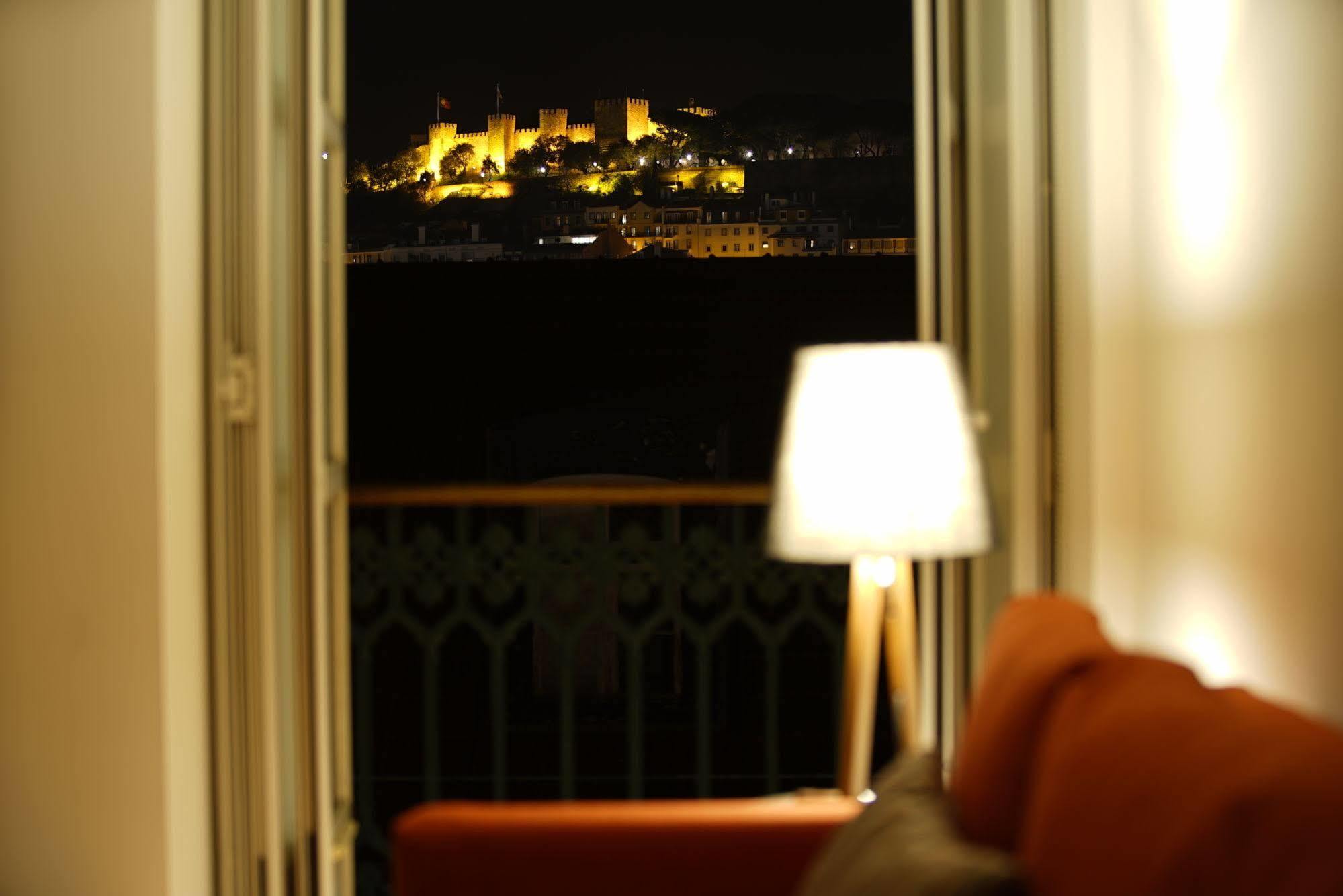 Hotel Chiado *