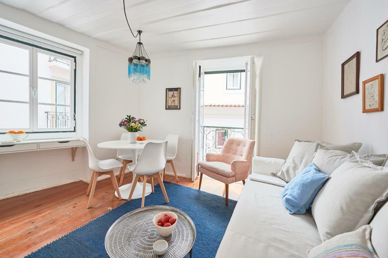 Alfama Light-filled Apartment, By Timecooler Apartamento *