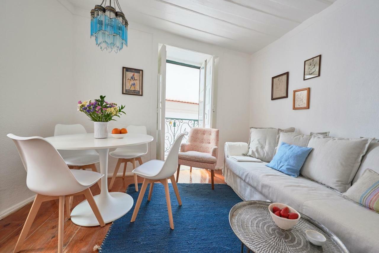 Alfama Light-filled Apartment, By Timecooler *