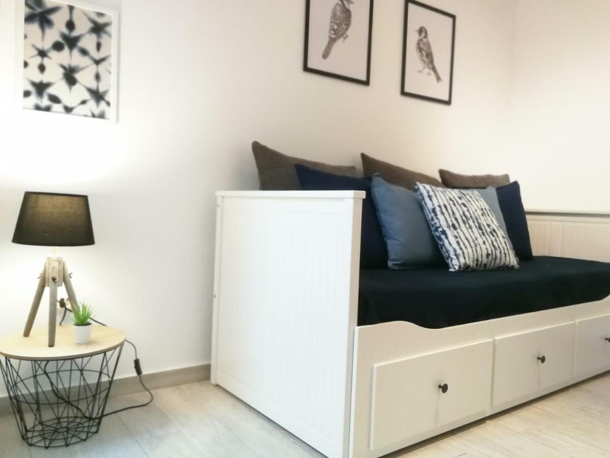 Bmyt - The Apartamento