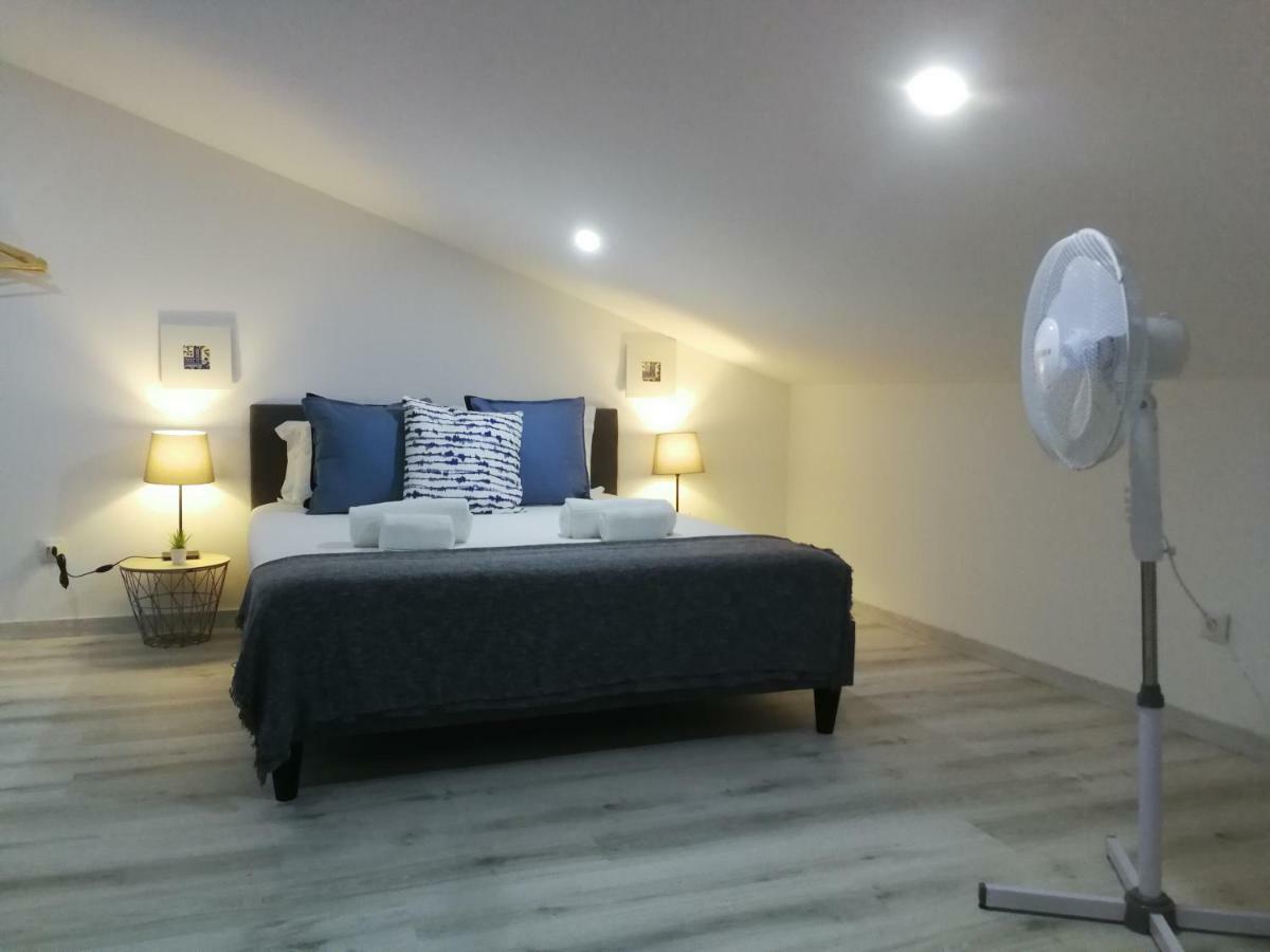 Bmyt - The Apartamento *