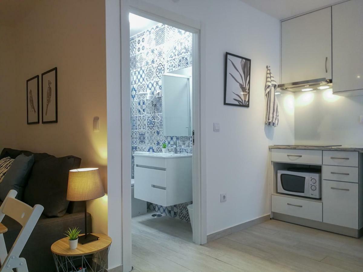 Bmyt - The Apartamento *