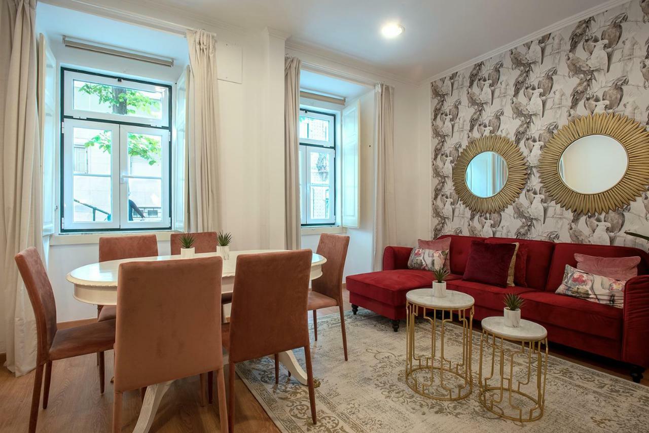 Liverpool Tree Apartment