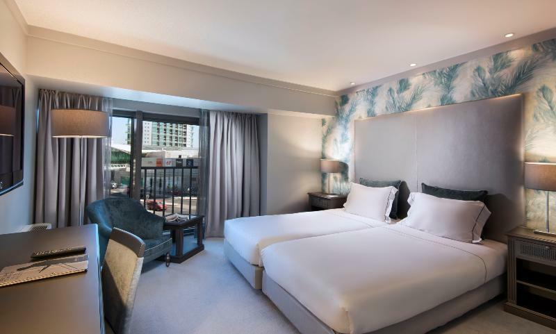 Hotel Tivoli Oriente 4*