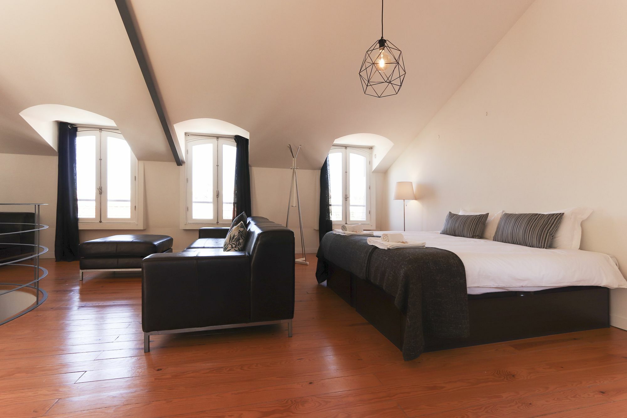 Santa Catarina Stylish By Homing *
