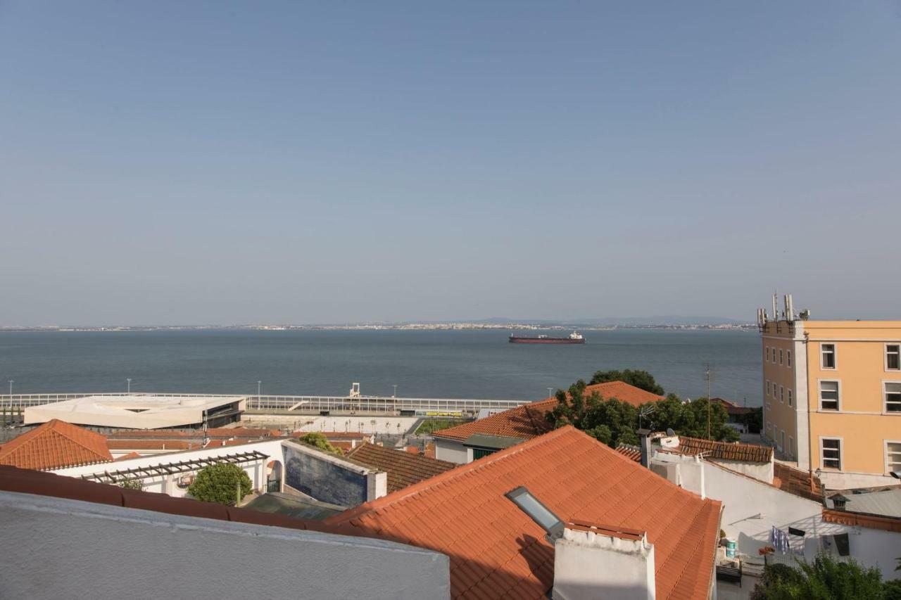 Apartamento Alfama Terrace W/ Tagus River Views