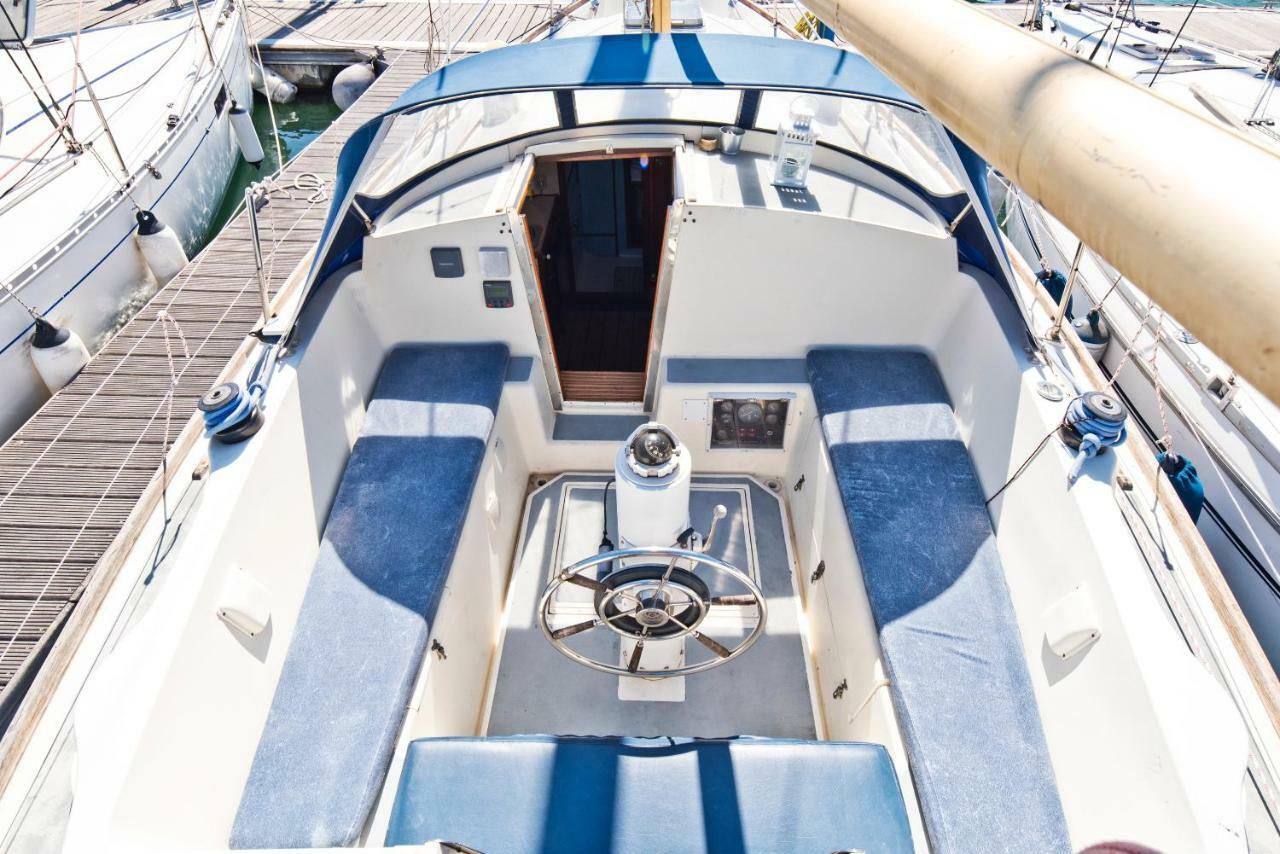 Bmyguest-evamia River Boat 3* Lisboa