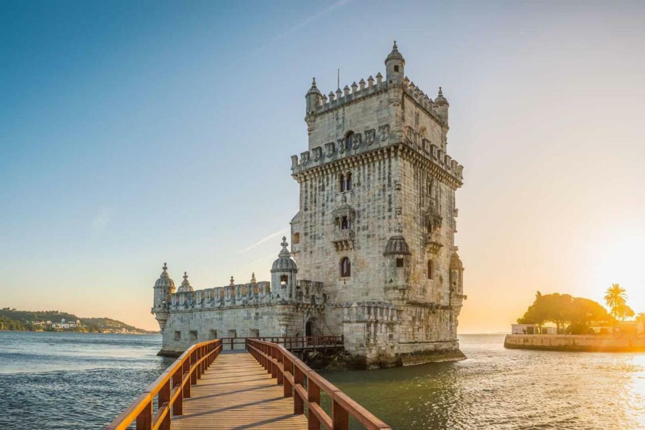 Lovelystay - Traditional Alfama View * Lisboa