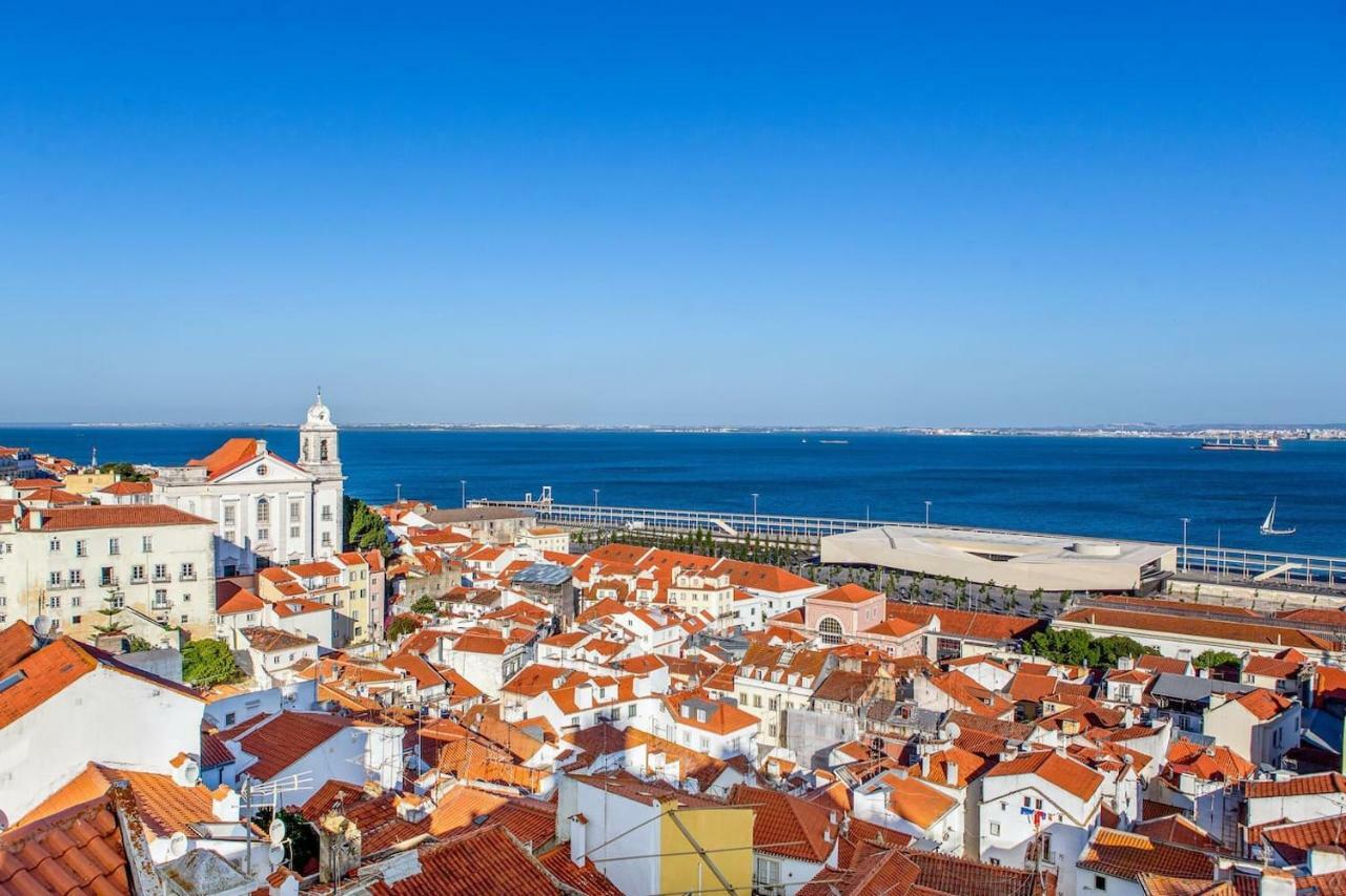 Lovelystay - Traditional Alfama View Apartamento Lisboa