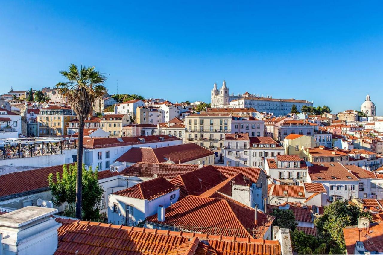 Lovelystay - Traditional Alfama View Apartamento