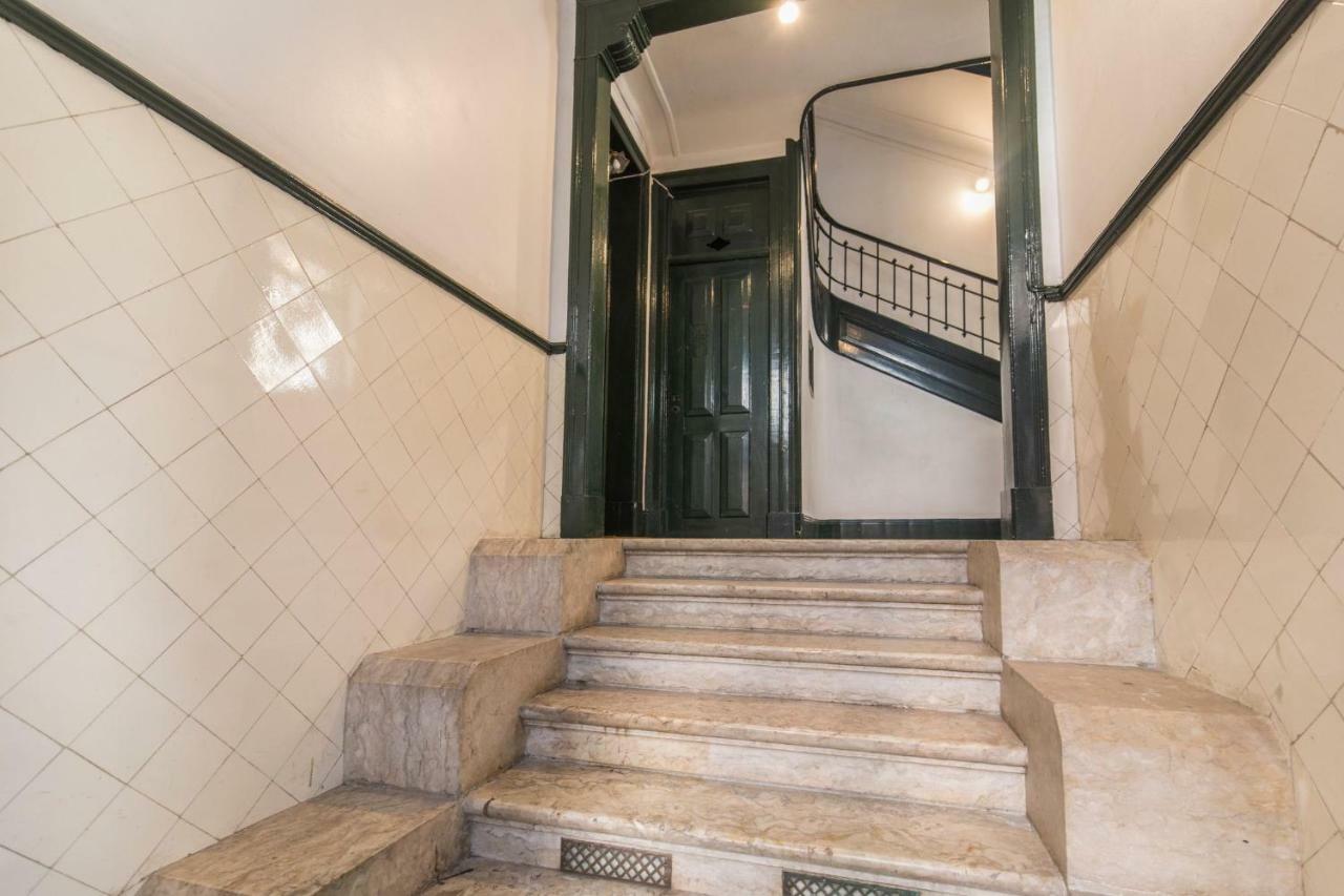 Apartamento Lovelystay - Peaceful Living - Heart Of The