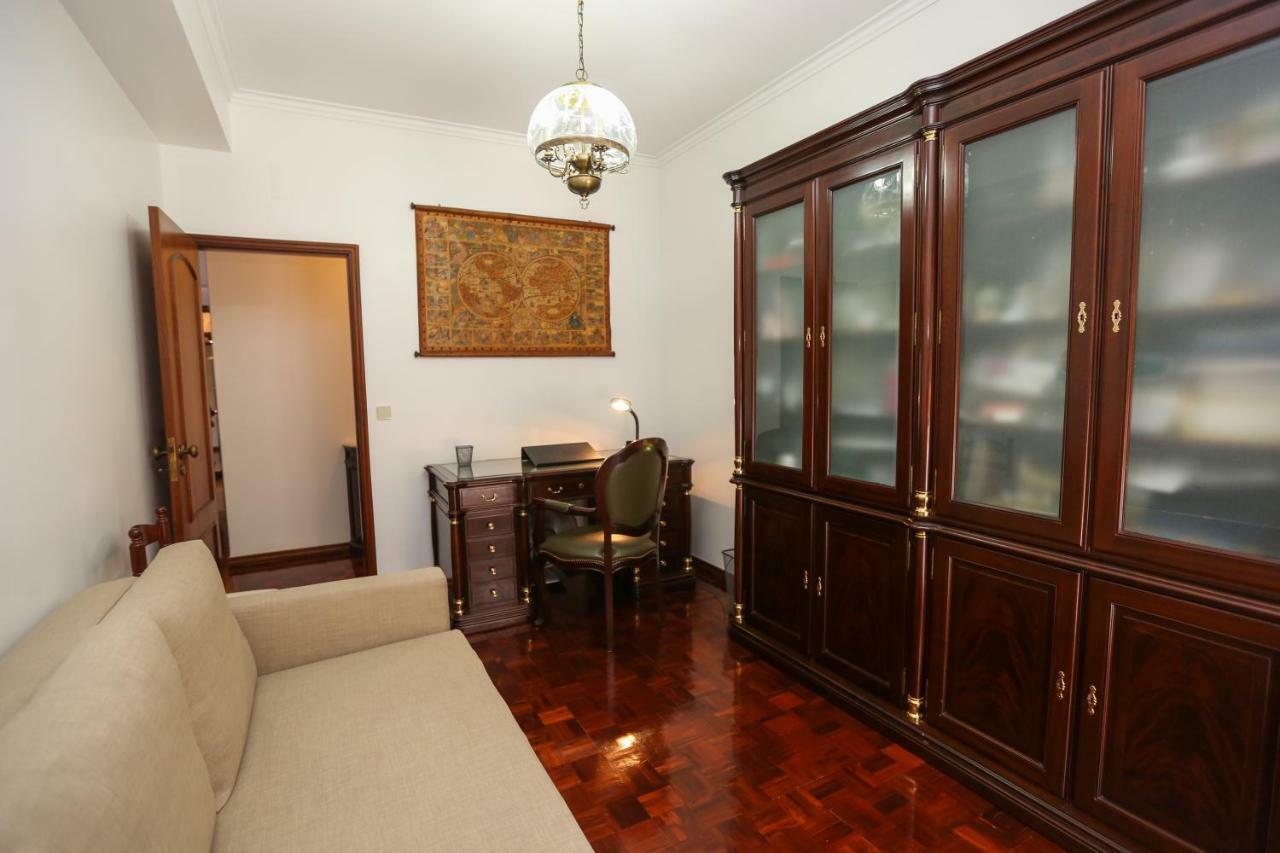 Like-home-t4-bright Benfica Apt-terrace Apartamento *