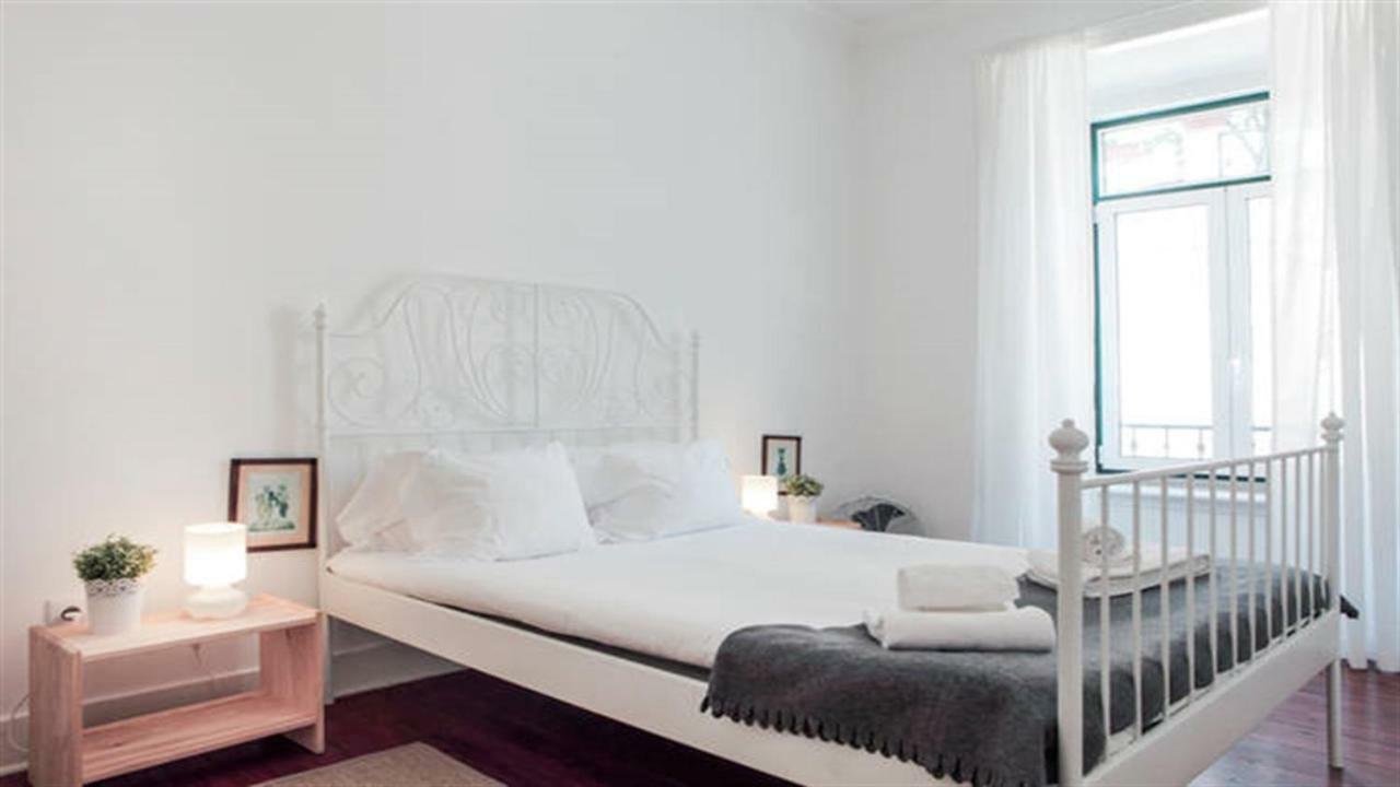 Spacious Tailor Made Bairro Alto Apartamento
