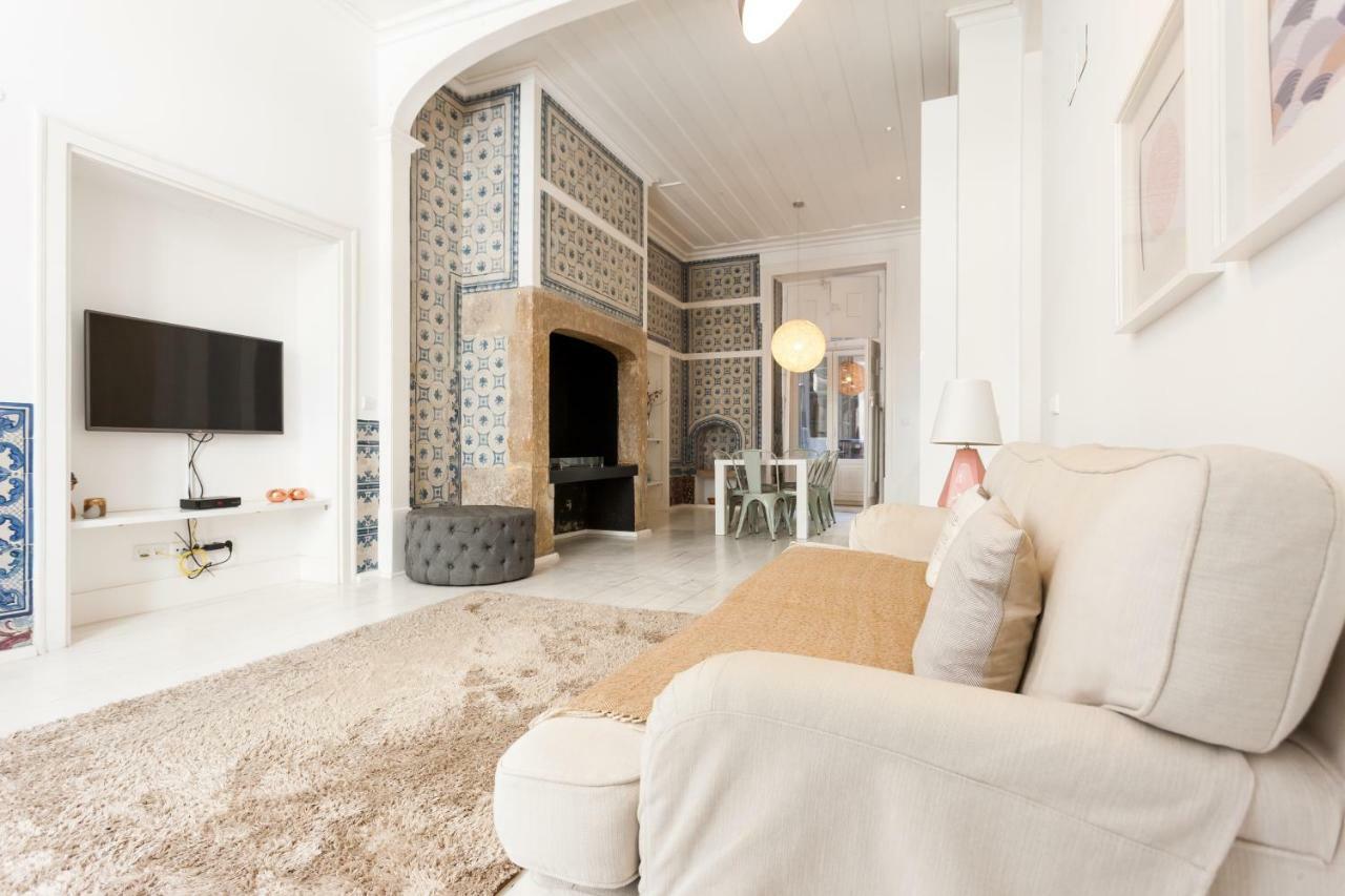 Apartamento Baixa Tile Blue Two-bedroom - By Lu Holidays