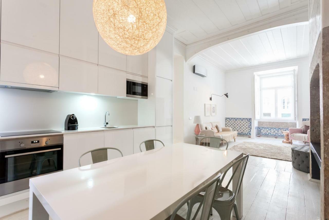 Apartamento Baixa Tile Blue Two-bedroom - By Lu Holidays