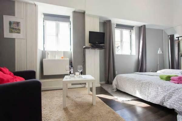 House Mouraria Apartamento *
