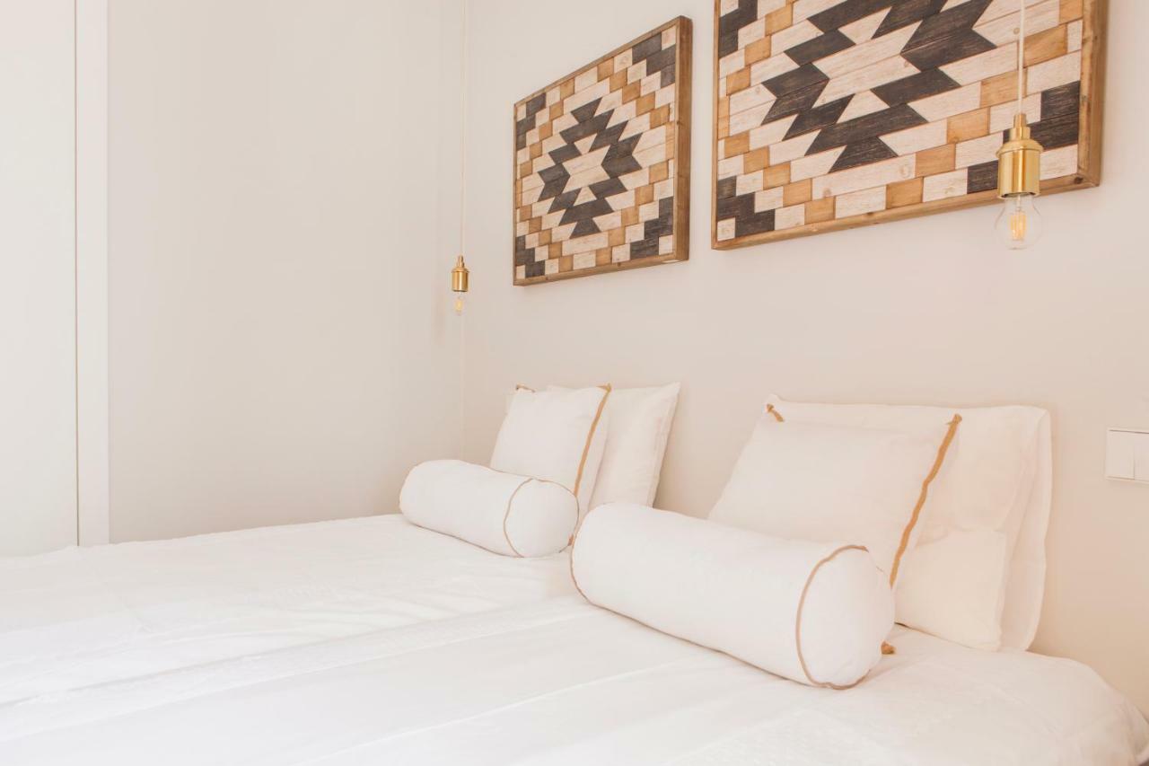Apartamento Charming Flat With Balconies Chiado District 2 Bedrooms & Ac 19th Century Building *