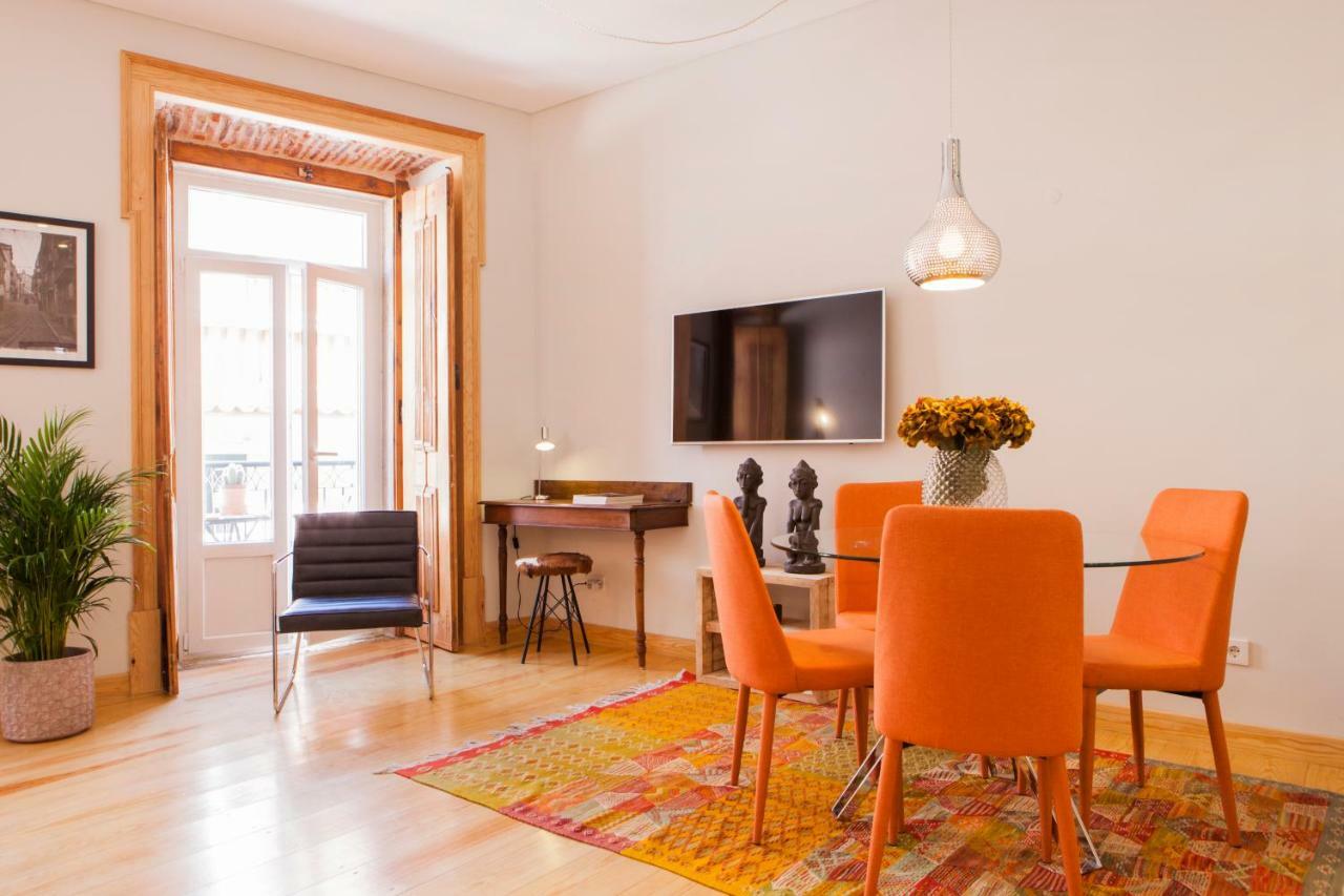Apartamento Charming Flat With Balconies Chiado District 2 Bedrooms & Ac 19th Century Building Lisboa